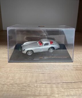 1:43 Mercedes-Benz 300 SLR Coupe Uhlenhaut W196S 1955 (Ixo)