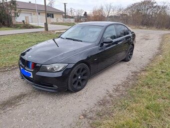 Predám bmw e90