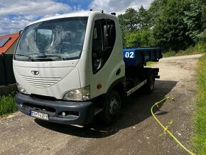 AVIA Daewoo D75 Hakovy nosic kontajnerov