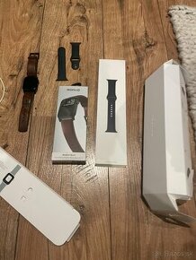 Apple watch series 7 - 1