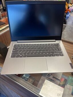 Lenovo vivobook