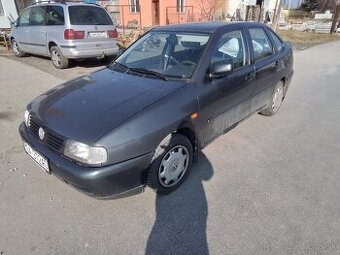 VW POLO  1.6 55 KW R.V.1997