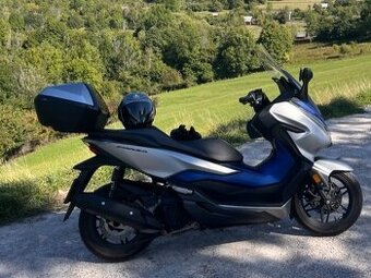 Honda Forza 125, Malacky 3890 EUR, 13.000km