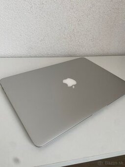 MacBook air 13” late 2010