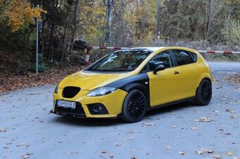 Seat Leon 1P | FR + Linea R Bumper