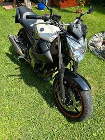 Yamaha XJ6n 600 - 1