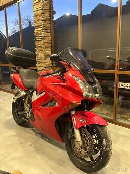 Honda VFR 800 Vtec