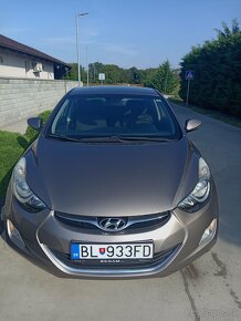 Hyundai elantra