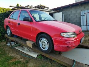 Hyundai Accent 1,5 benzín AUTOMAT 48 000 KM - 1