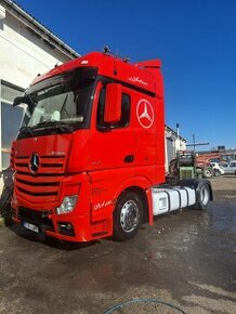 Mercedes Benz Actros