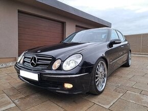 Mercedes E 350 , benzin, 200 kw,