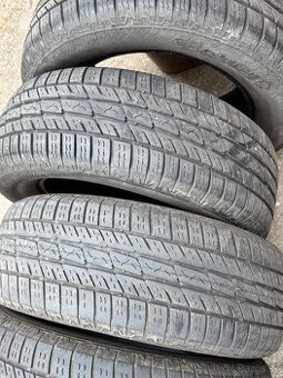 215/65R16