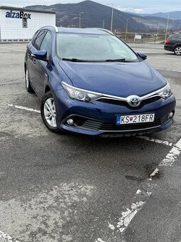 Toyota Auris -  Hybrid 2016