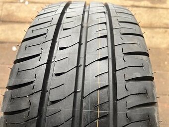 235/65R16C 115/113R Michelin Agilis