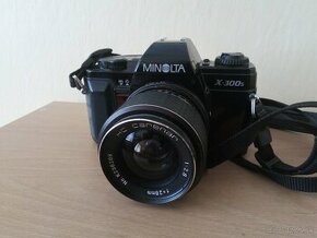 Minolta X 300s pre zberateľov a objektívom carenar