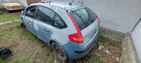 Citroen C4 rozpredam na suciastky alebo cele auto.za 150e