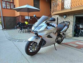 Honda VFR 800