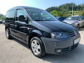 VW Caddy 1,6i 75kw benzín  LIFE 7 miest