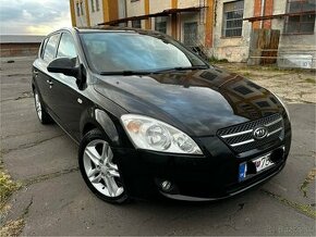 Kia Ceed 1.6 CRDi - 1