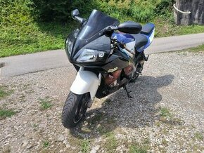 Predám Suzuki GSX R 750