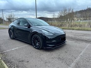 Tesla Model Y Performance