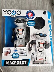 Robot macrobot