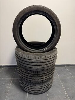 Matador / Hankook 225/40 R18