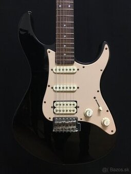 Yamaha Pacifica