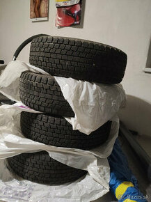 4 kusy zimných pneu hankook 225/65r17