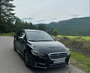 Subaru Levorg 2.0i Active Lineartronic