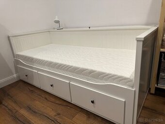 Ikea Hemnes postel s úložným dielom na matrac