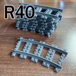 350+ ks LEGO vlak - zahnuté koľajnice (oblúky) R40, R56, R72