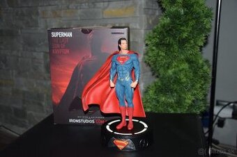 Zberatelska figurka Superman 1:10 - 1