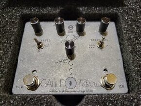 Predám gitarový Pedal Dophix Galileo tremolo