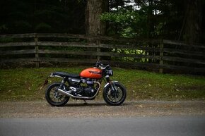 TRIUMPH - SPEED TWIN 1200 2022 orange