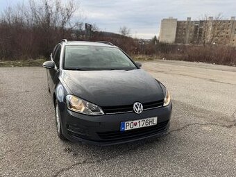 VW Golf 7 Variant DSG (Bluemotion)