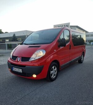 Renault Trafic LongPassenger L2H1 9 miestny minibus 2.0 84kw