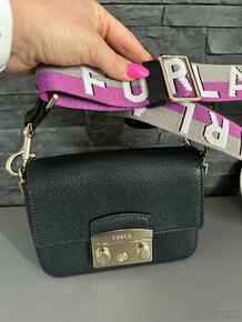 Kožená kabelka Furla mini