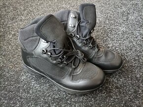 Trekové kanady GoreTex veľ. 40