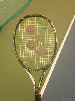 Tenisová raketa Yonex  Ezone DR 100