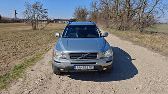 Volvo XC90 D5 136kW, 7-miestnne, 2008