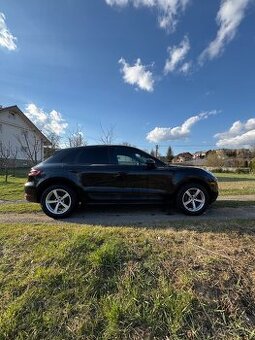 Porsche Macan 2017 2.0 turbo benzín