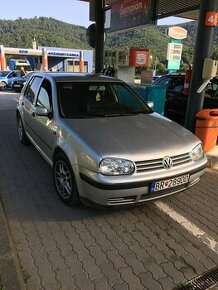 Golf 4