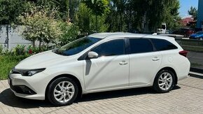 Toyota Auris Touring Sports 1.6 Valvematic 6M/T, SK