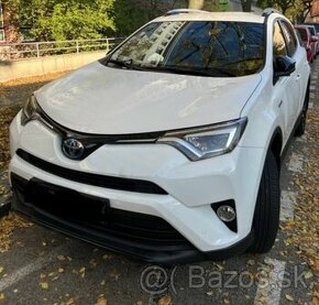 Toyota RAV 4, 4x4, 2018, hybrid, 84.000 km, nebúrané