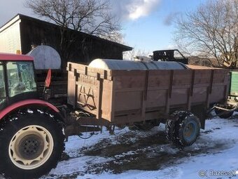 Predám masku na traktor, pre viac info treba volať.: 0911481