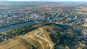 Stavebné pozemky s platným územným rozhodnutím -Červená veža - 1