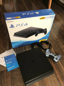 Predám hernú konzolu PLAYSTATION 4 SLIM 500 GB