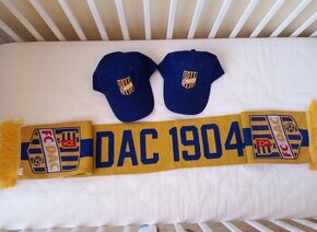 2 x šiltovka FC DAC + pletený šál FC DAC