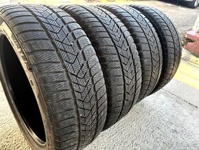 225/45 R18 Pirelli Zimne